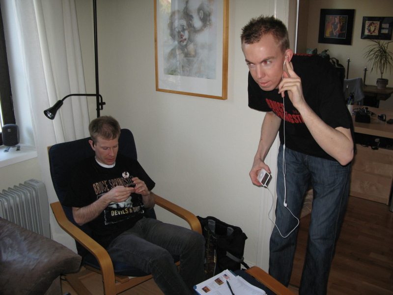 Synching the mp3 players