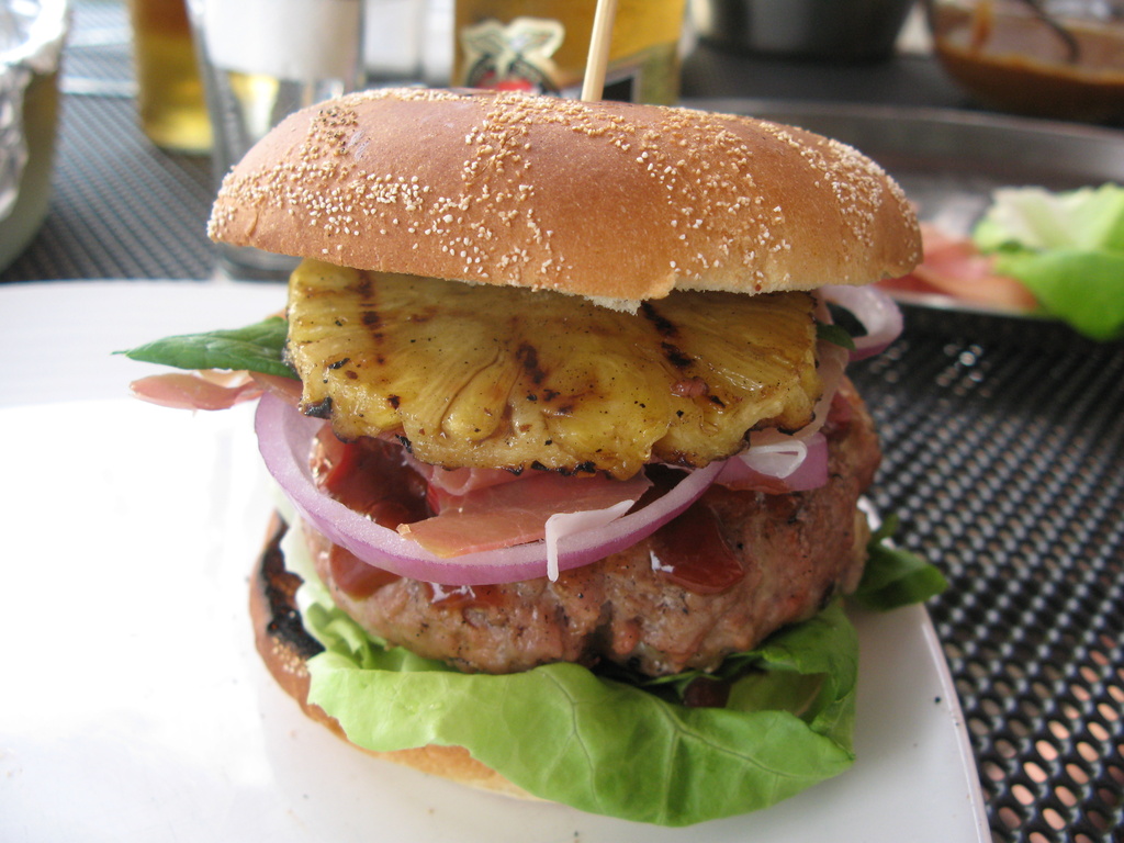 Aloha Hawaii burger!