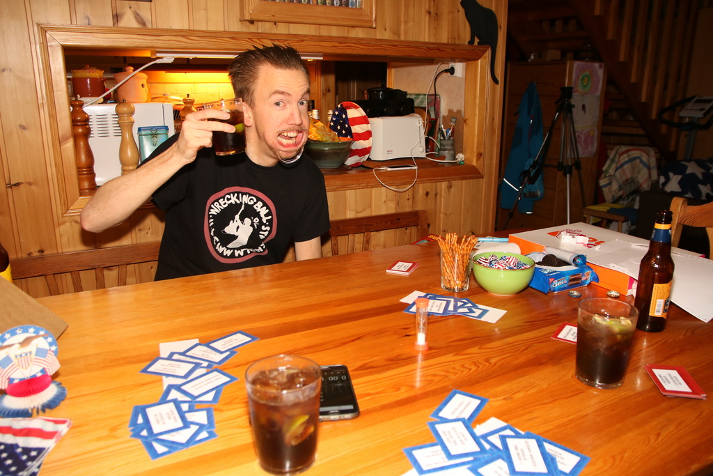Funeral of the drink "Kentucky Derby". Bye-bye! It's been nice knowing you!